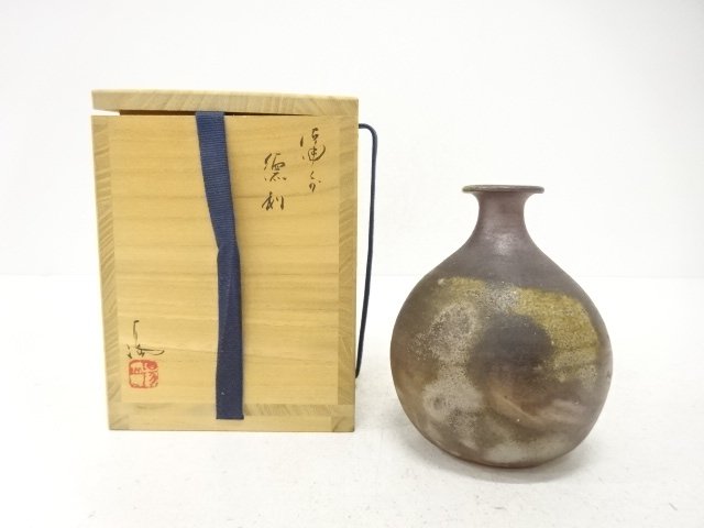 JAPANESE POTTERY / TOKKURI SAKE BOTTLE / ARTISAN WORK 